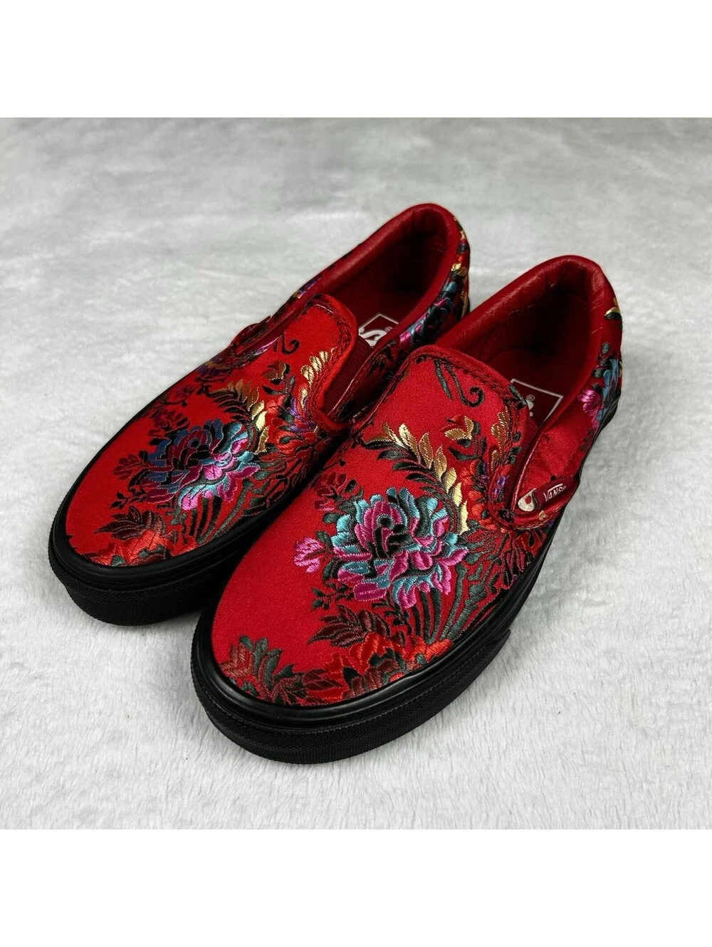 Vans Festival Satin Red/Black Classic Slip On Size Mens 3.5 Womens 5.0 New